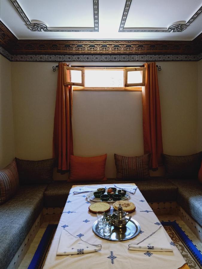 Toubkal Resting Lodge 伊姆利尔 外观 照片